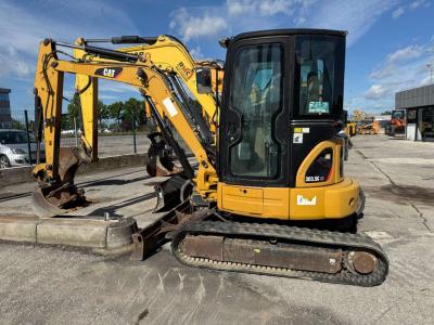 Caterpillar 303.5 C CR vendida por Leo MMT Srl