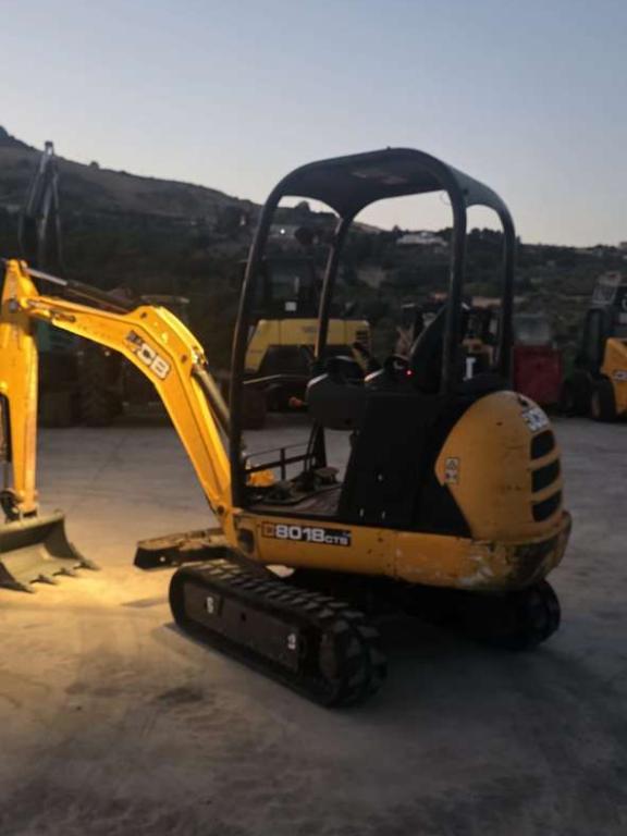 JCB 8018 Foto 2