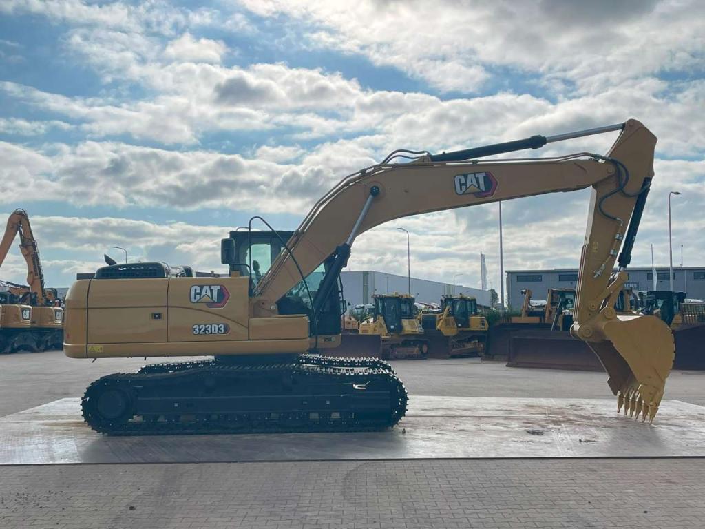 Caterpillar 323D3 Foto 6