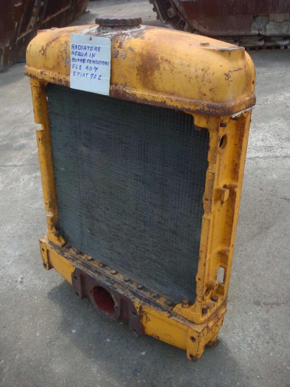 Radiador de agua para Fiat FL8 - AD7- 70C Foto 4
