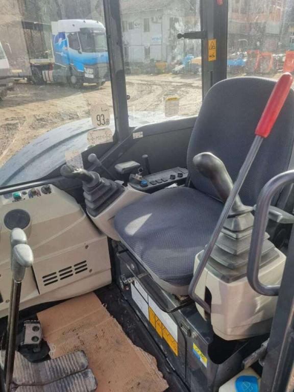Kobelco SK45SRX-6 Foto 6