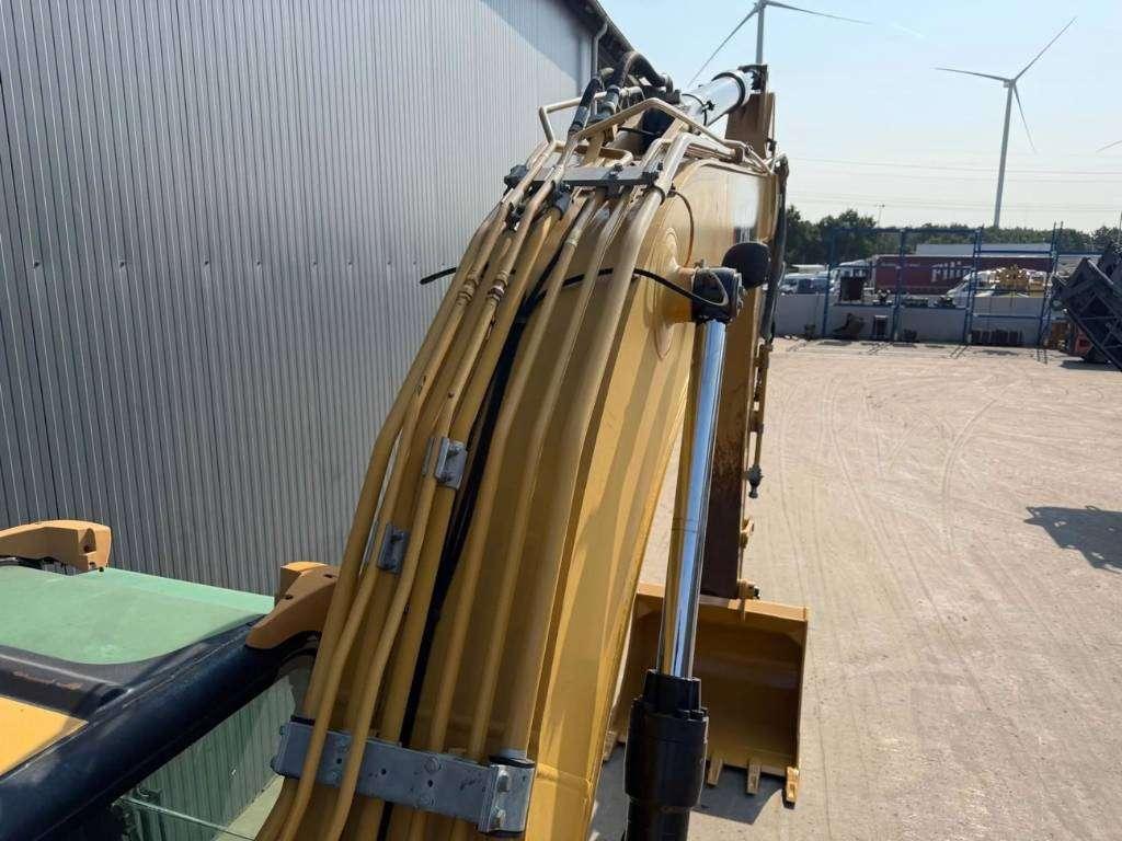 Caterpillar 323D L Foto 15