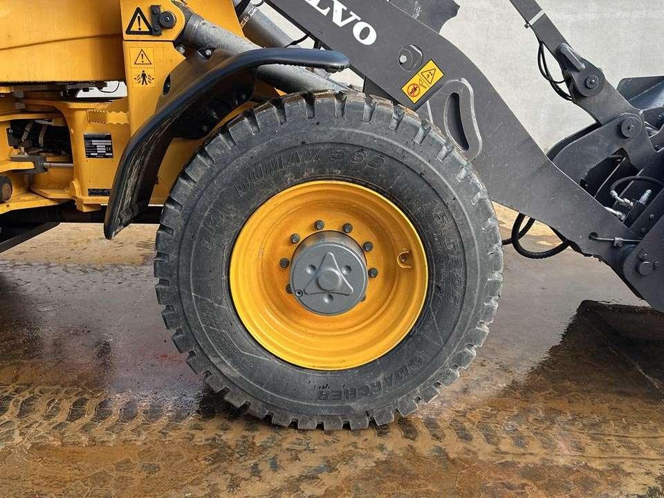 Volvo L45H Foto 7