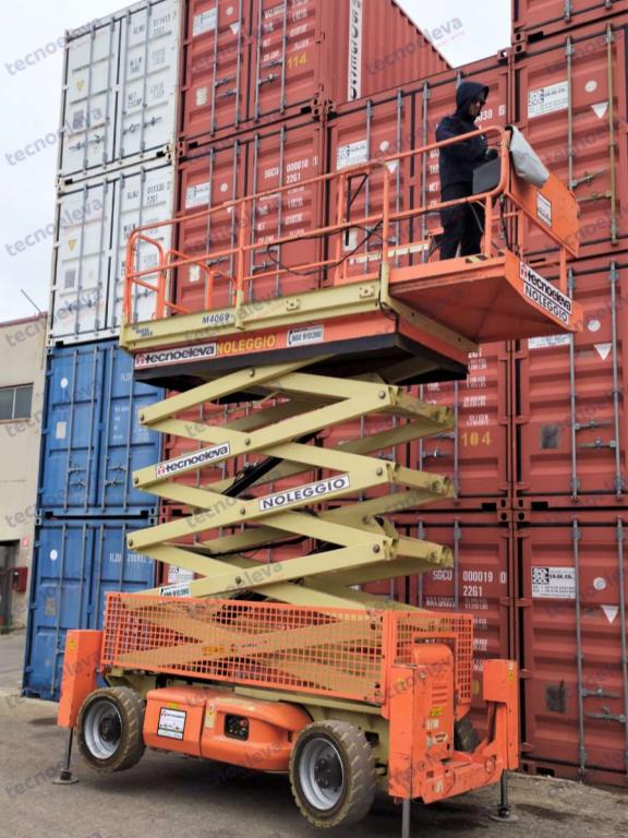 JLG M4069 - 14 Mt - *STABILIZZATORI* Foto 1