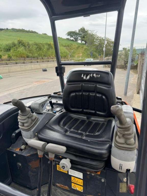 Hitachi ZX26U-5AYR Foto 5