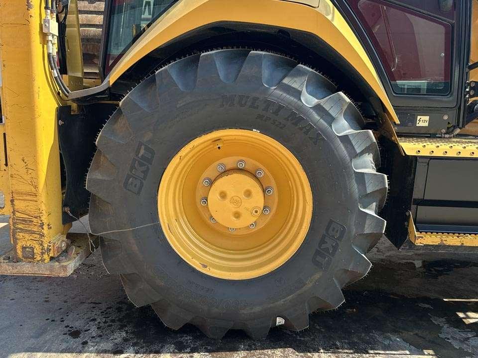Caterpillar 432F2 4x4 Foto 3