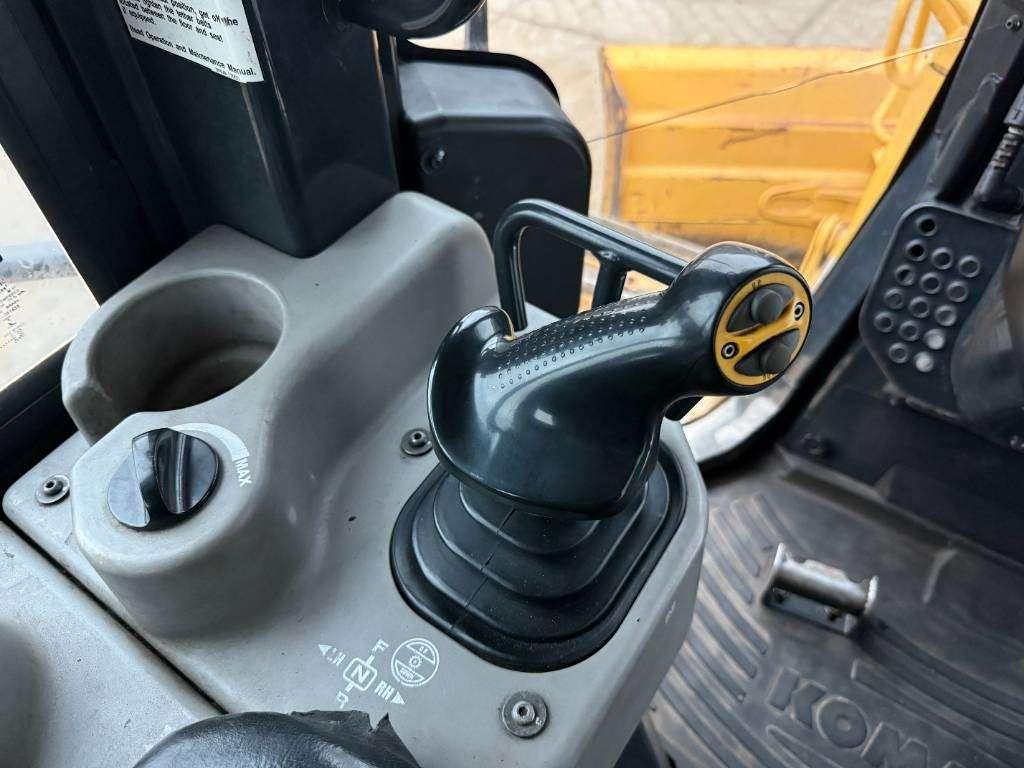 Komatsu D51PXi-24 - Topcon GPS / 6-Way Blade / Camera Foto 10