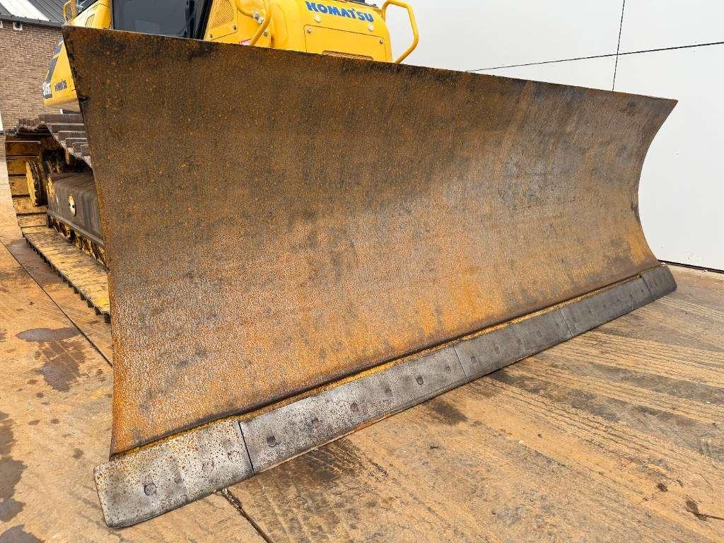Komatsu D51PXi-24 - Topcon GPS / 6-Way Blade / Camera Foto 17