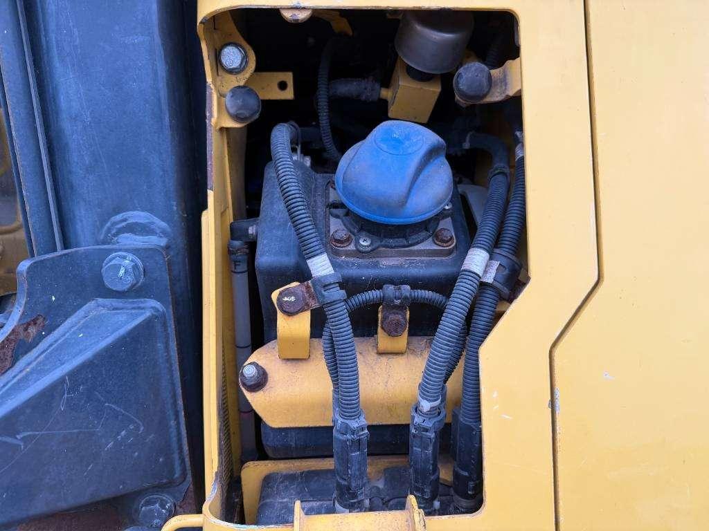 Komatsu D51PXi-24 - Topcon GPS / 6-Way Blade / Camera Foto 28