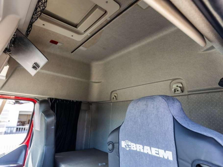 Renault D 19 WIDE 280 DXI + BAR Foto 18