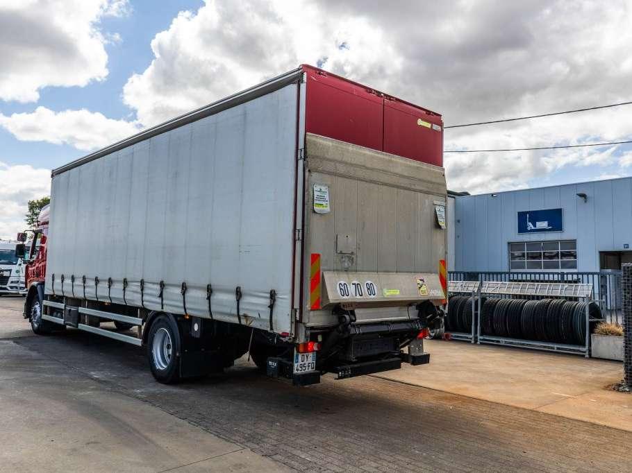 Renault D 19 WIDE 280 DXI + BAR Foto 3