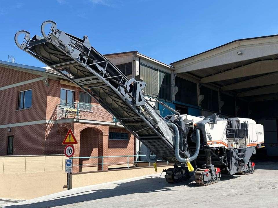Wirtgen W220 Foto 2
