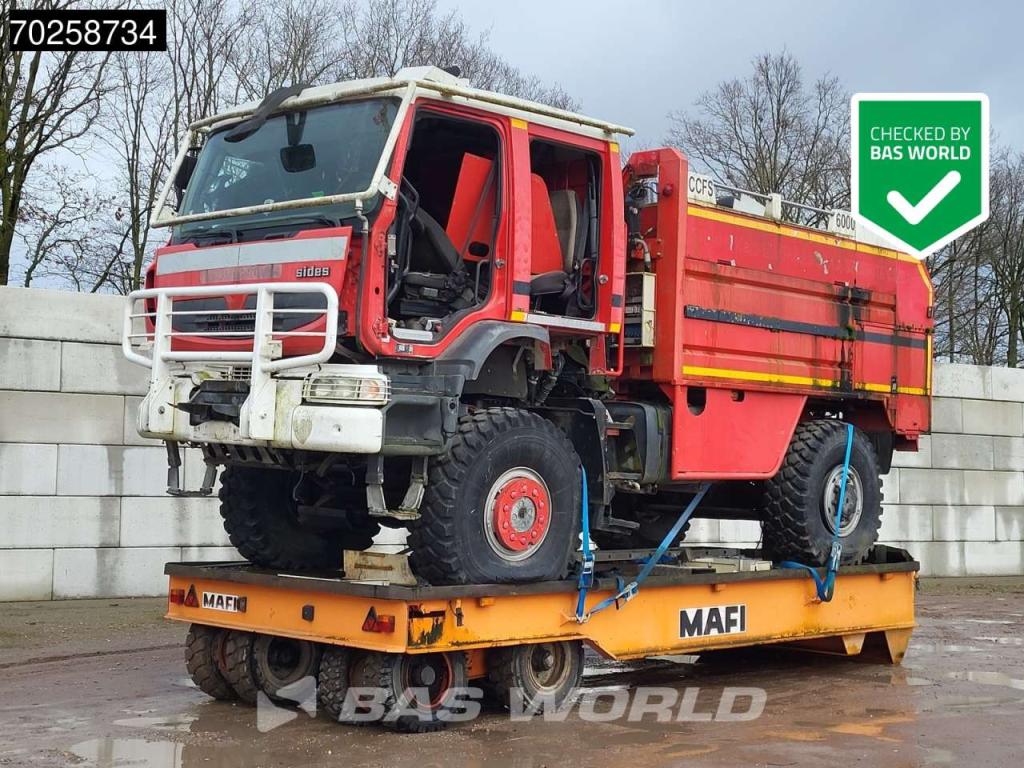 Renault Thomas 4X4 FOR PARTS Renault / Thomas Sides 6000 Ltr 4x4 Feuerwehr Euro 5 Foto 1