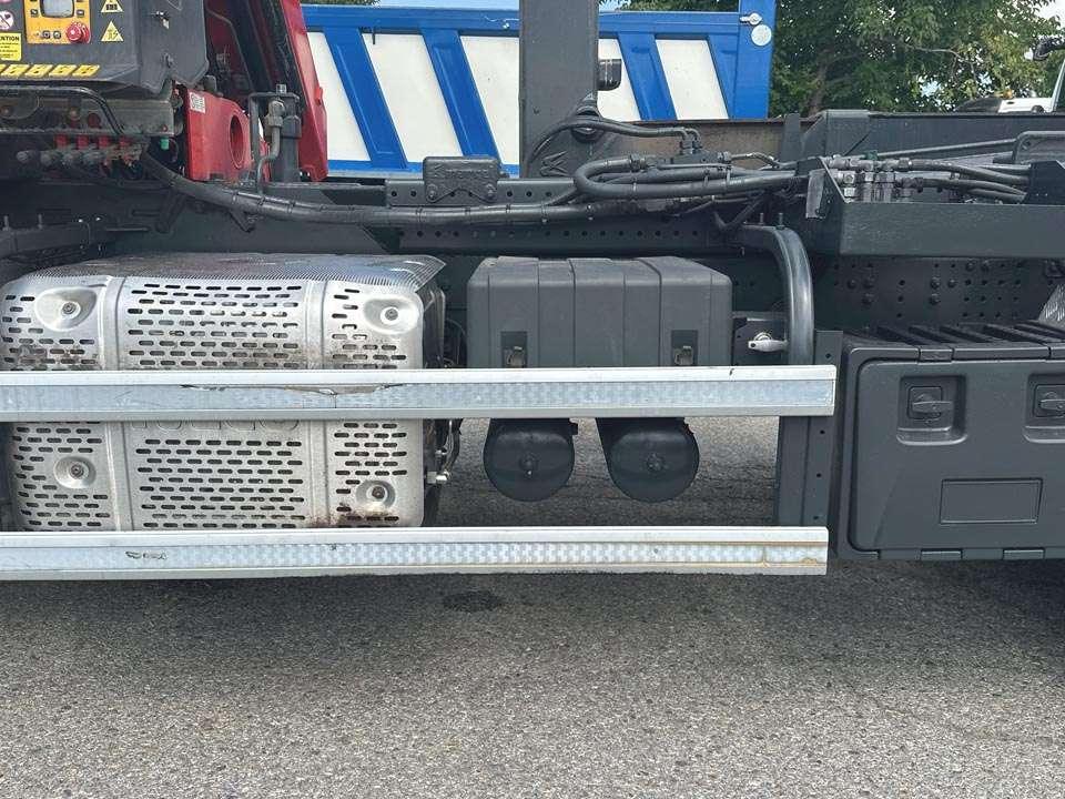 Iveco Trakker 450 6x4 Foto 6