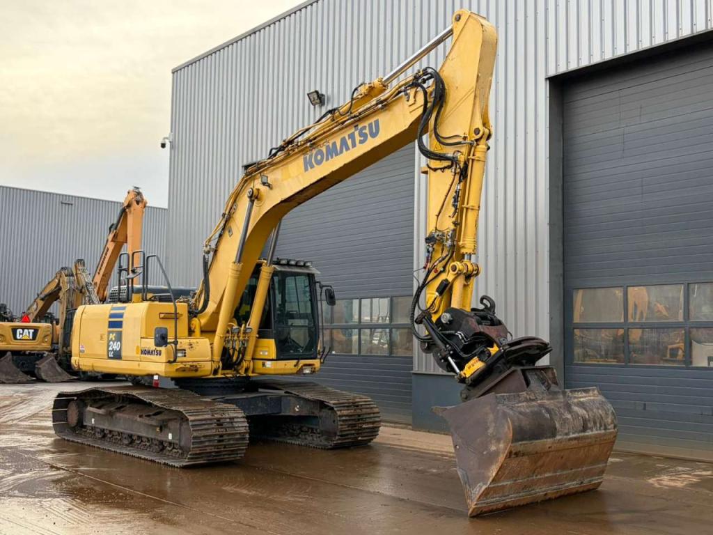 Komatsu PC240LC-10 Foto 10