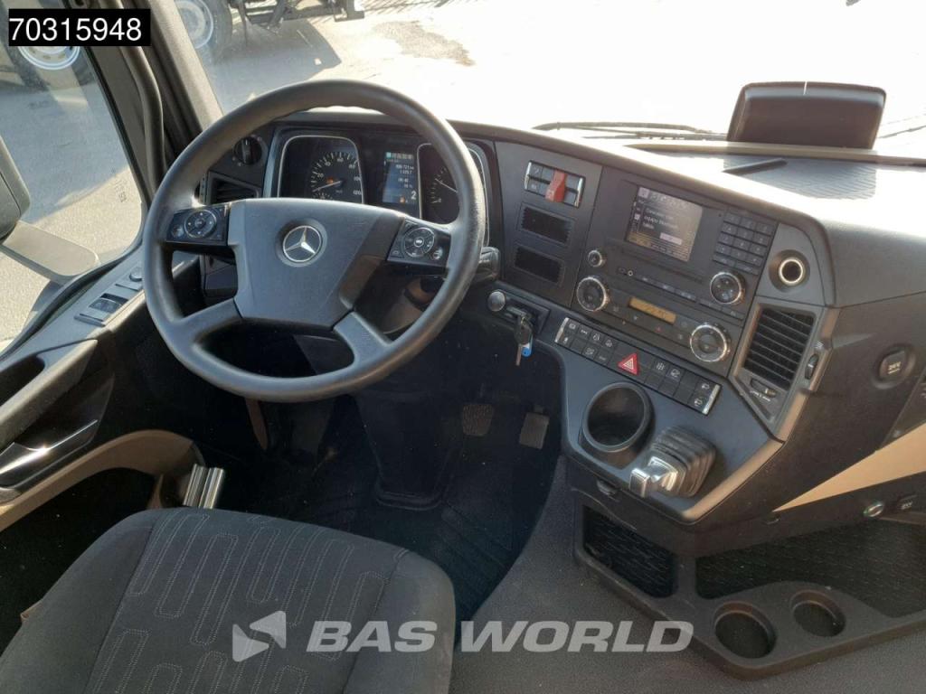 Mercedes-Benz Actros 1843 4X2 ClassicSpace Retarder PTO ADR Alcoa's Foto 19