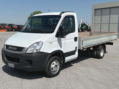 Iveco DAILY 35C13 4x2 vendida por Massucco T. Srl
