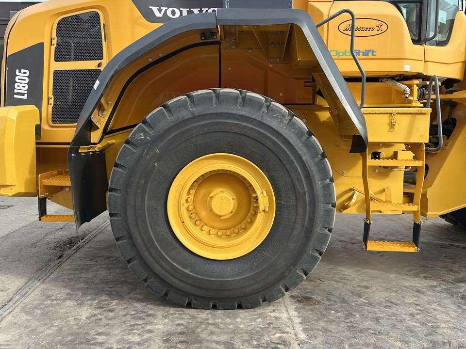 Volvo L180G Foto 4