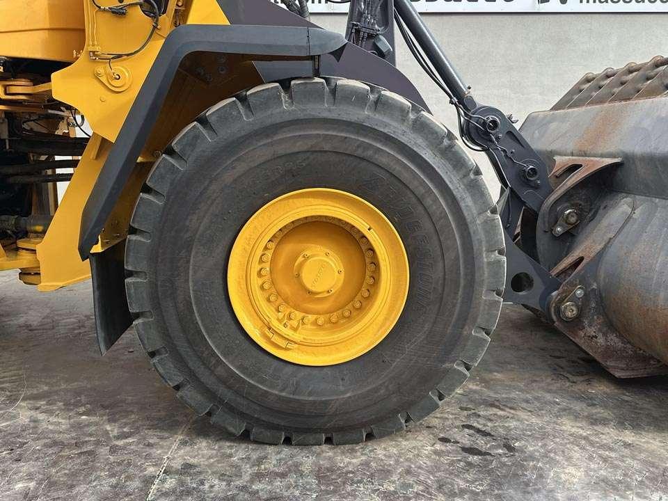 Volvo L180G Foto 7