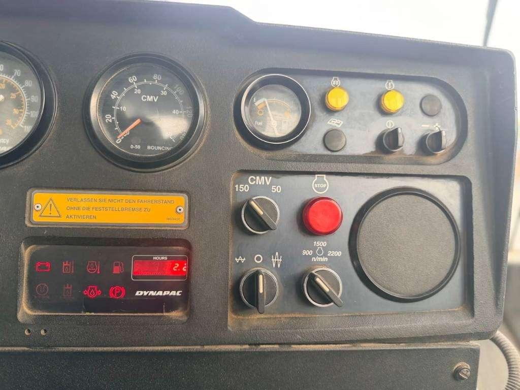Dynapac CA302D Foto 11