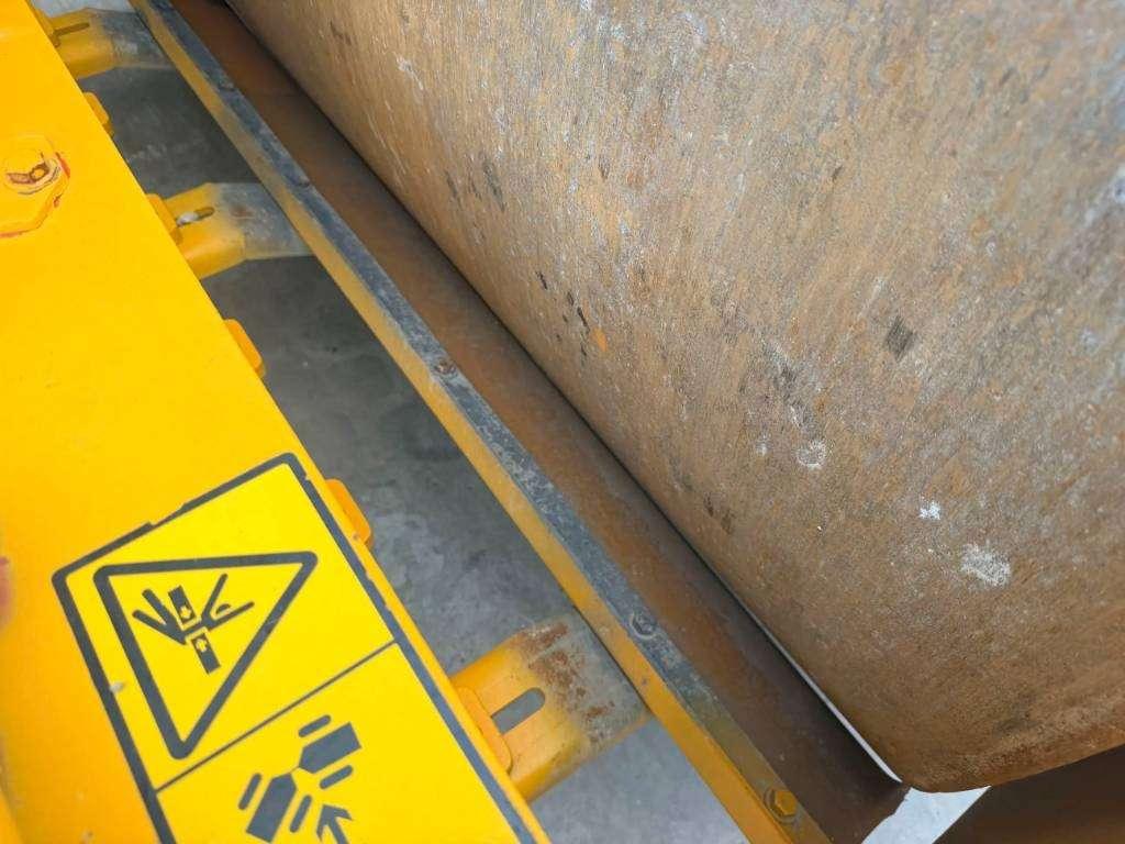 Dynapac CA302D Foto 23
