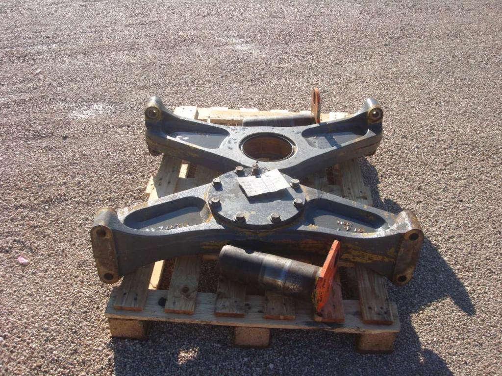 Soporte de puente trasero para Hitachi W 220 Foto 3