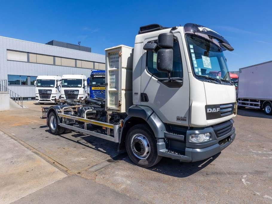 Daf CF55.220 Foto 9