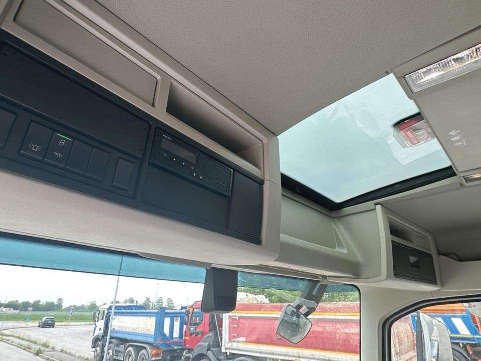 Volvo FMX 460 6x6 Foto 19