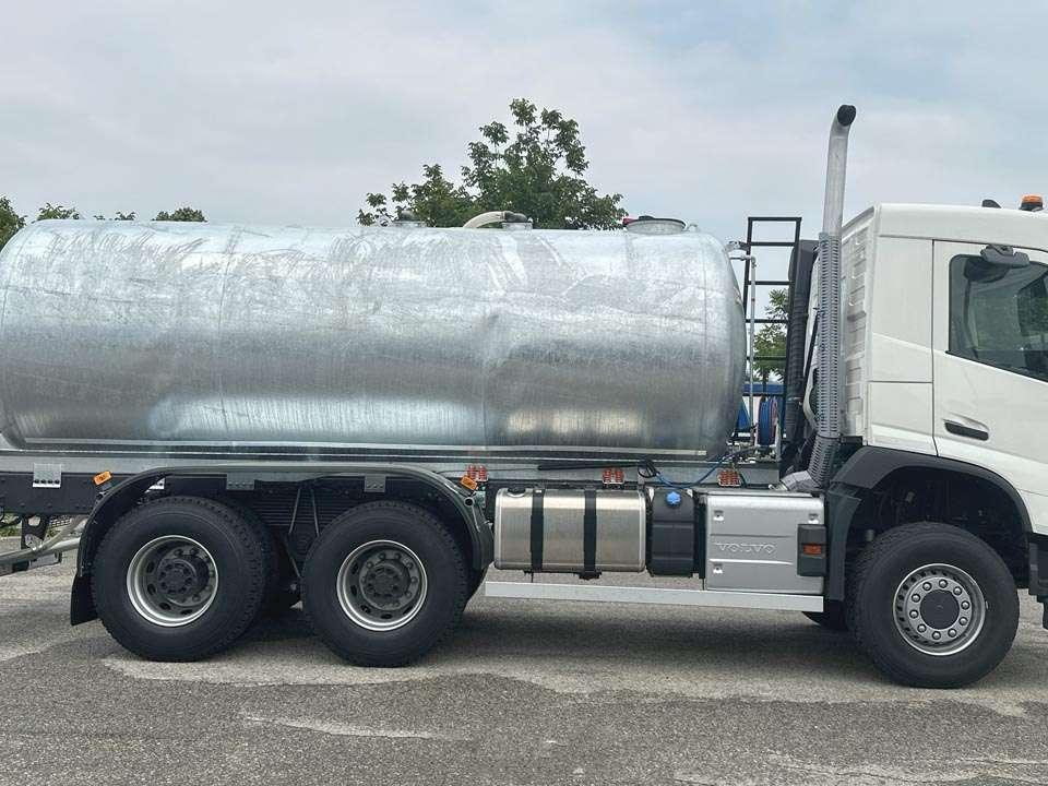 Volvo FMX 460 6x6 Foto 24