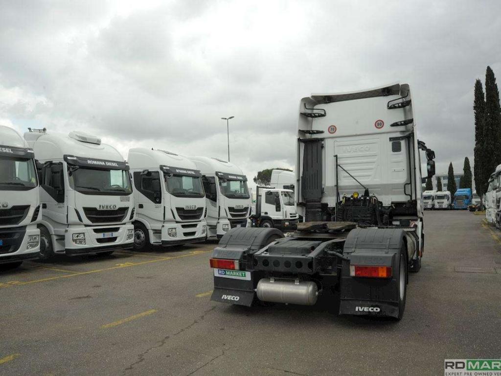 Iveco AS440S40 NP Foto 3