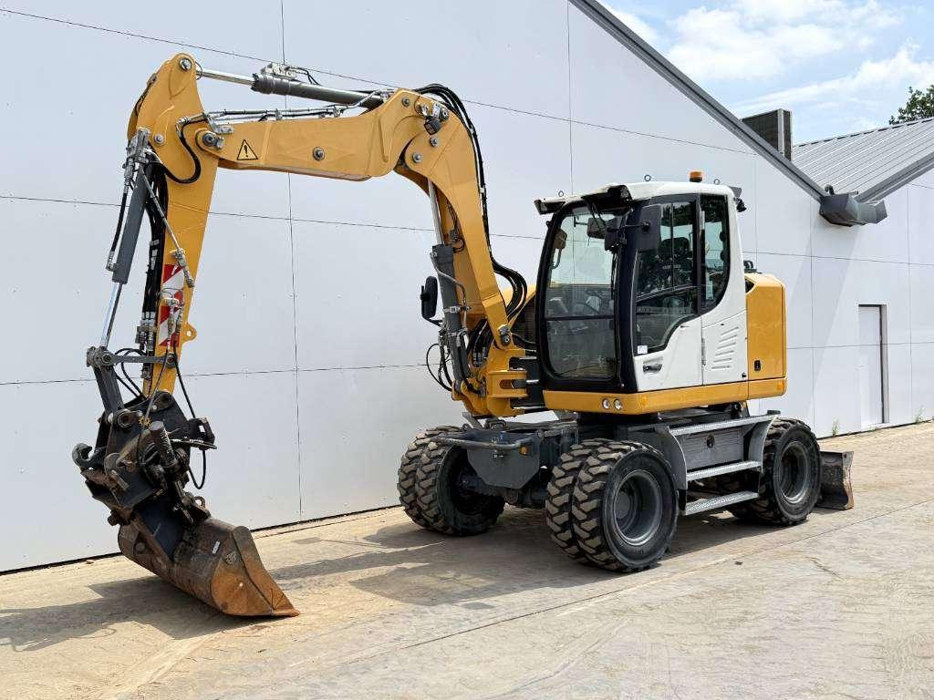 Liebherr A910 - Blade / Auto Greasing / Quick Coupler Foto 2