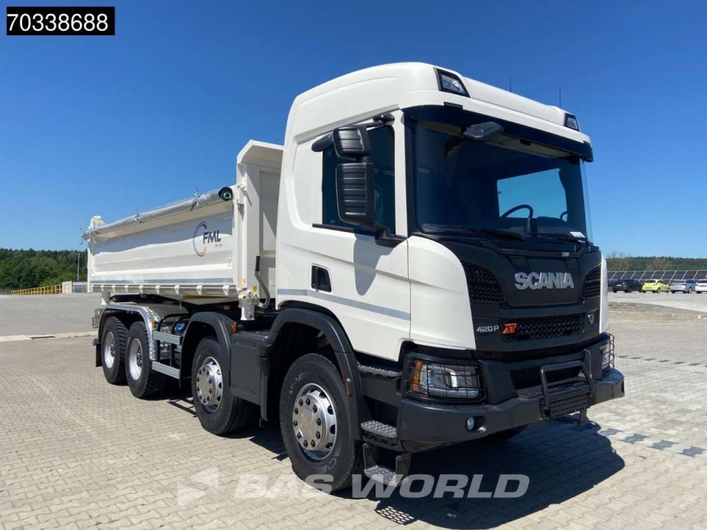 Scania P420 8X4 Foto 12