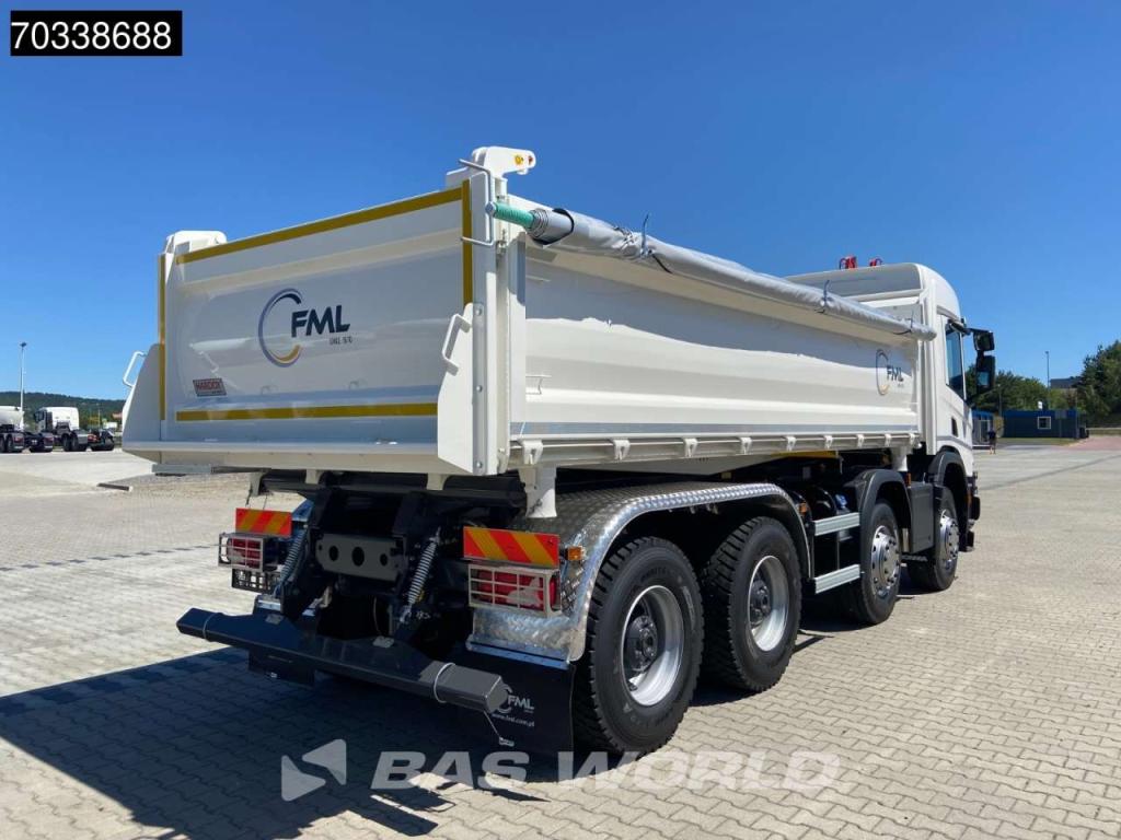 Scania P420 8X4 Foto 9
