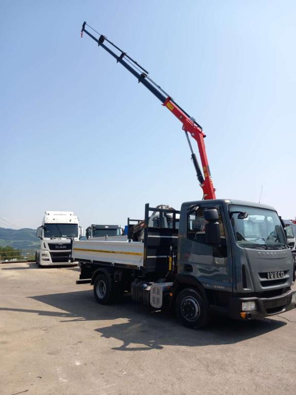 Iveco EUROCARGO CUBE ML80E22 Foto 25