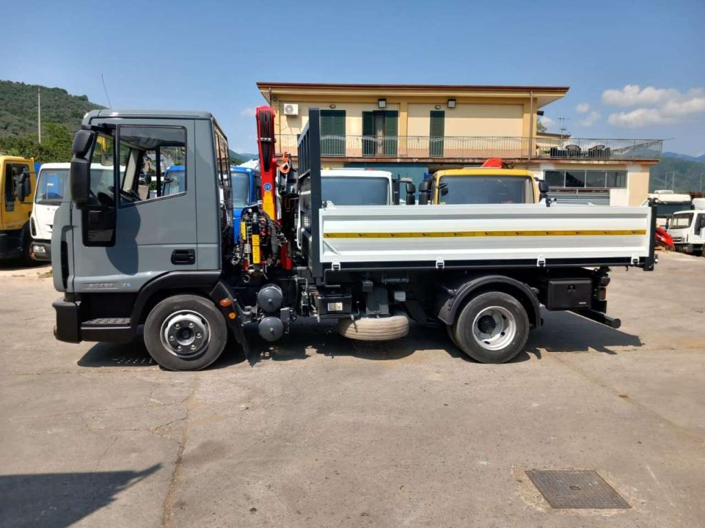 Iveco EUROCARGO CUBE ML80E22 Foto 4