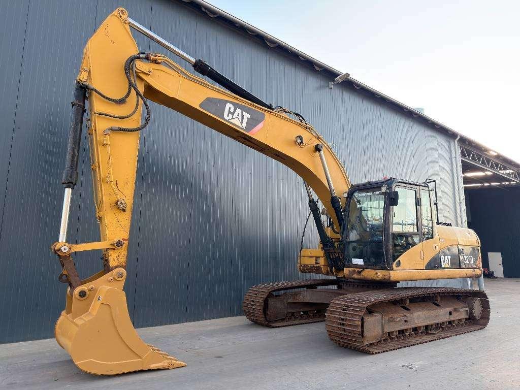 Caterpillar 320D L Foto 1