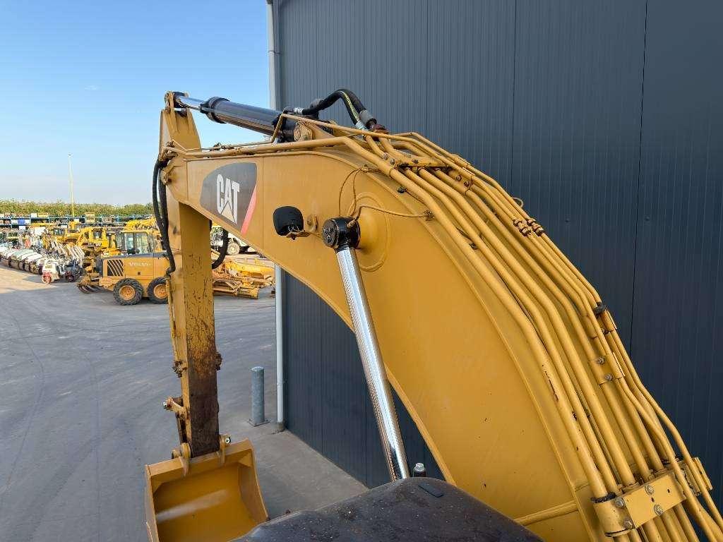 Caterpillar 320D L Foto 22