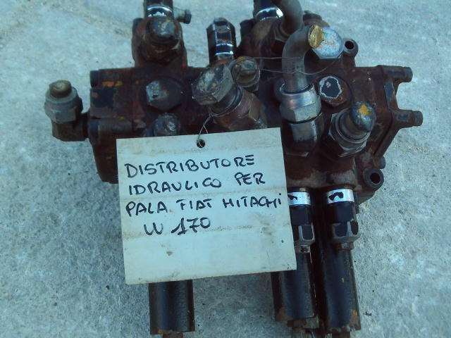 Distribuidor hidraulico para Fiat Hitachi W170 Foto 4