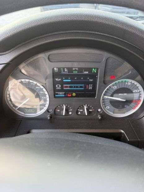 Iveco S-WAY Foto 8
