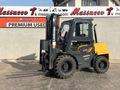 Liugong CLG2035H 4X4 vendida por Massucco T. Srl