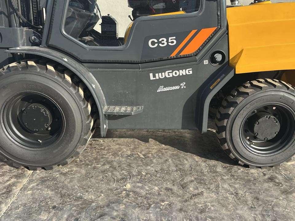 Liugong CLG2035H 4X4 Foto 11