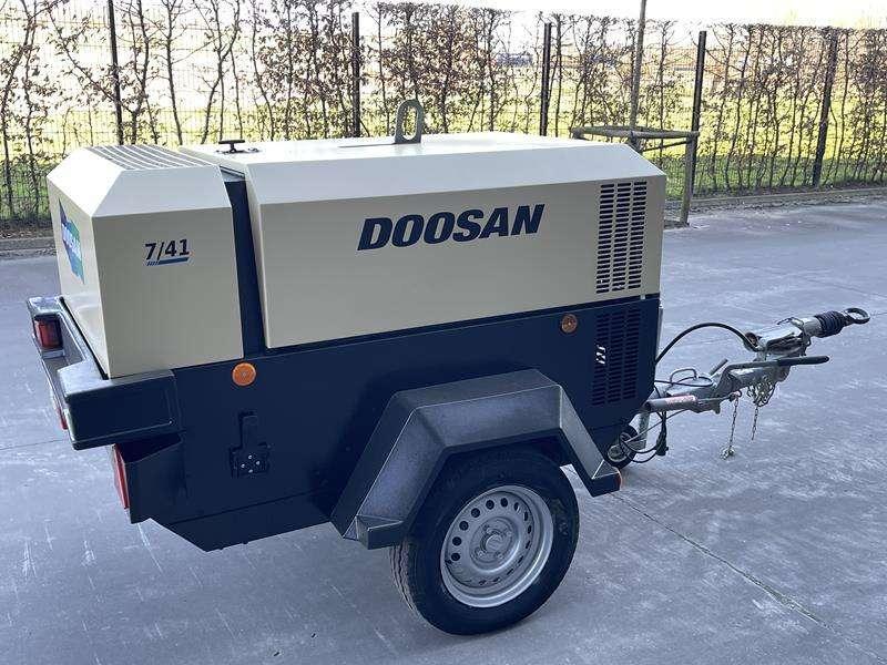 Doosan 7 / 41 - N Foto 5