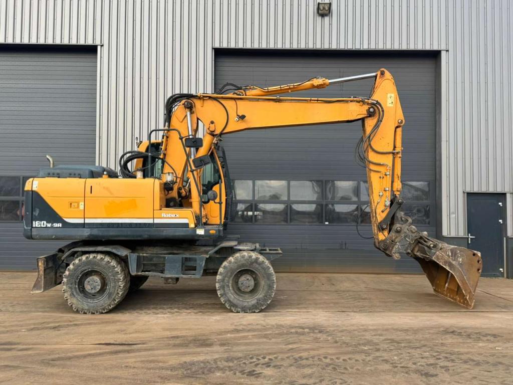 Hyundai Robex 180W-9A Foto 5