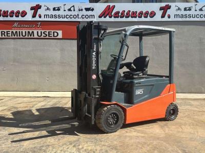 Toyota 8FBMT30 vendida por Massucco T. Srl