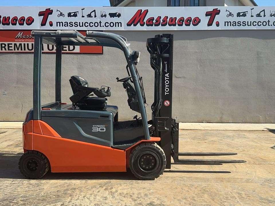 Toyota 8FBMT30 Foto 19