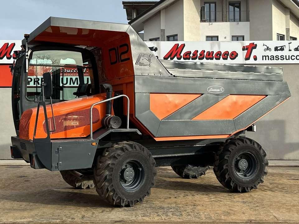 Amog D12 4x4x4 Foto 1