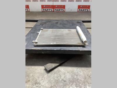 Radiador del aire acondicionado para Hitachi Zx135us-7 vendida por Massucco T. Srl Area Ricambi
