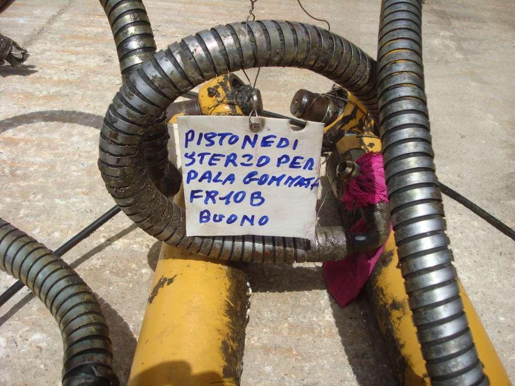 Pistón de dirección para PALA GOMMATA FR10B Foto 2