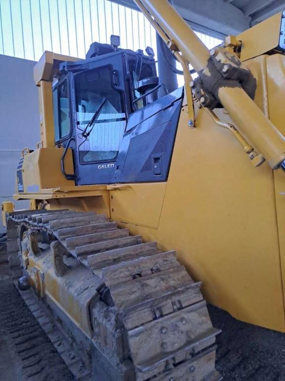 Komatsu D85EX Foto 2