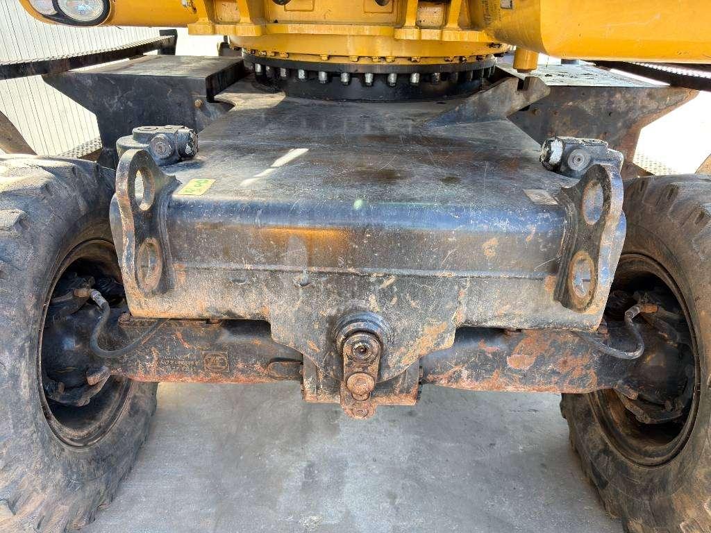 Caterpillar M322D Foto 9